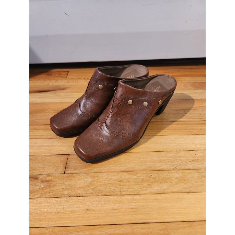 AEROSOLES Mules Clogs LEATHER Upper Y2K Heels Shoes Slip On Sz 7 M Vintage